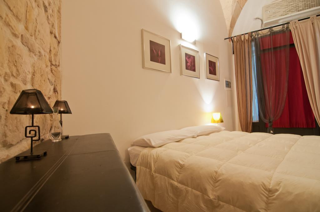 Tito Schipa B&B Λέτσε Δωμάτιο φωτογραφία